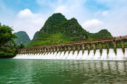 推荐6个国内冷门旅行值得去的地方。美景少,旅游的地方不扎堆。