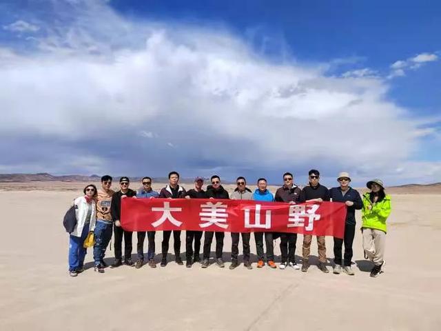 哈拉湖+海大路,低价高配的无人区。