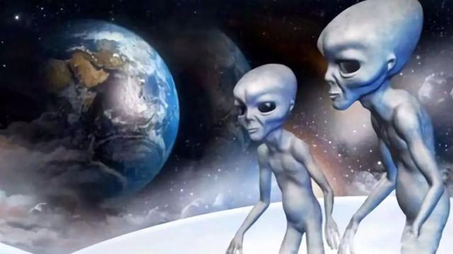百米铁管穿山而过,距今已有15万年。白公山“外星人遗址”无解。