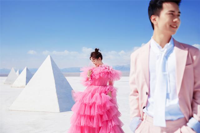 把私人恋情公之于众|青海旅游拍婚纱照,这三条线路,谁会好看?