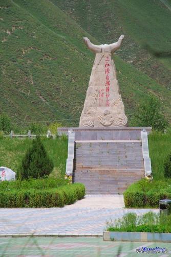 玉树印象——三江源自然保护区纪念碑、通天河、唐蕃古道、新寨玛尼堆