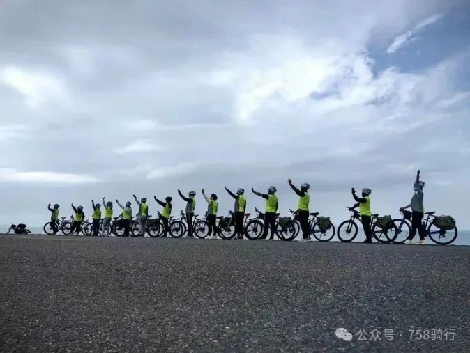青海湖骑行